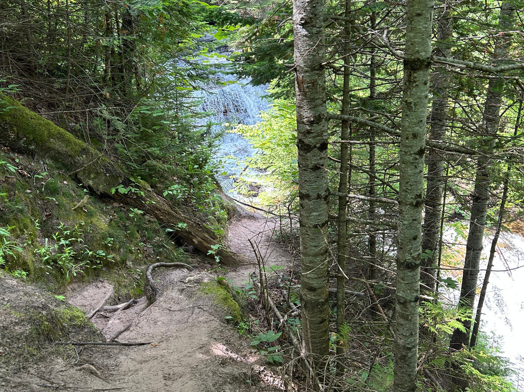Sable Falls-Grand Marais必去景点