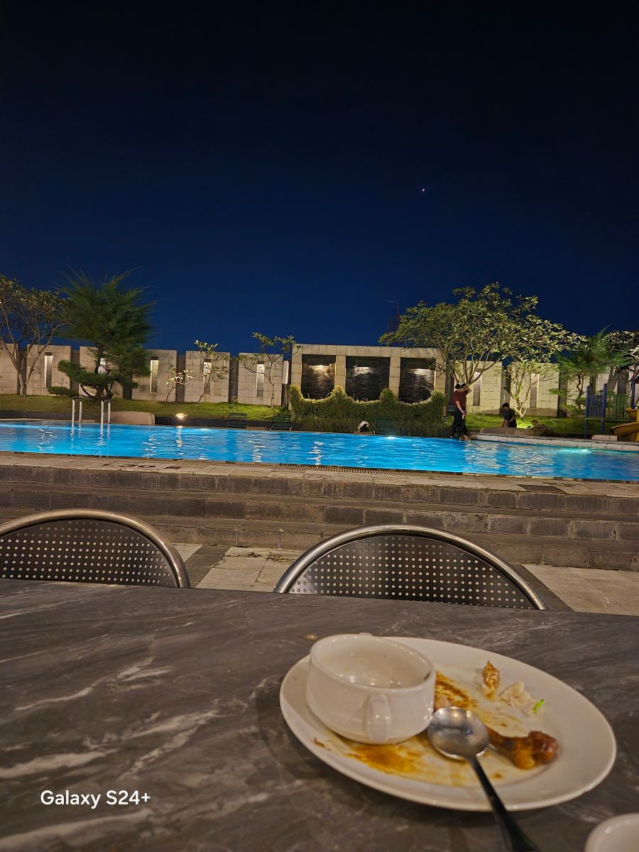 北干巴鲁贾特拉大酒店-旅行者