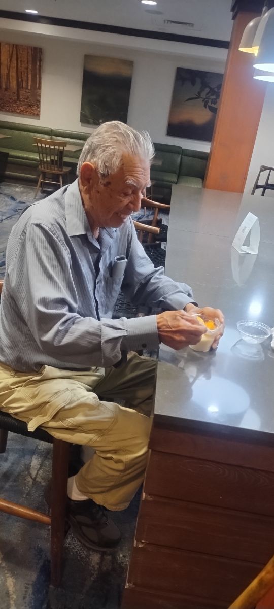 特克萨卡纳万枫酒店及套房-旅行者