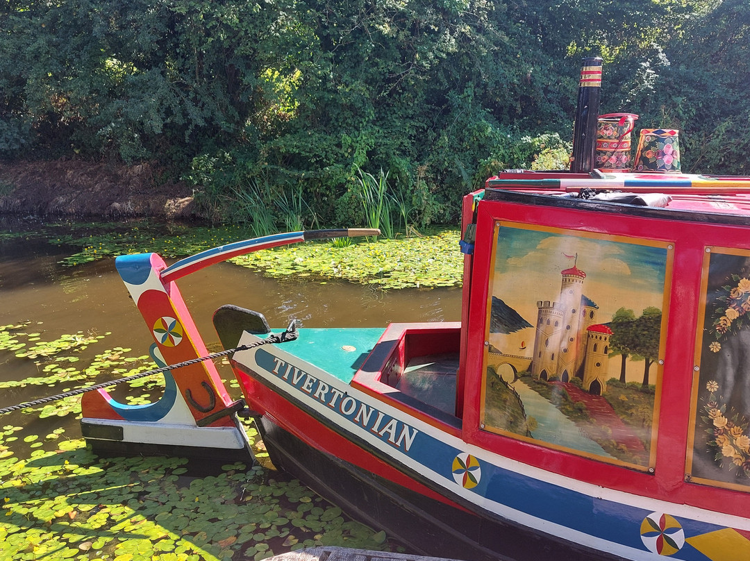 Tiverton Canal Co & Horse-Drawn Barge-蒂弗顿必去景点