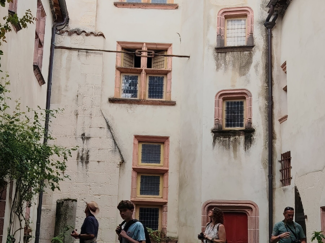 Château de Tournoël-Volvic必去景点