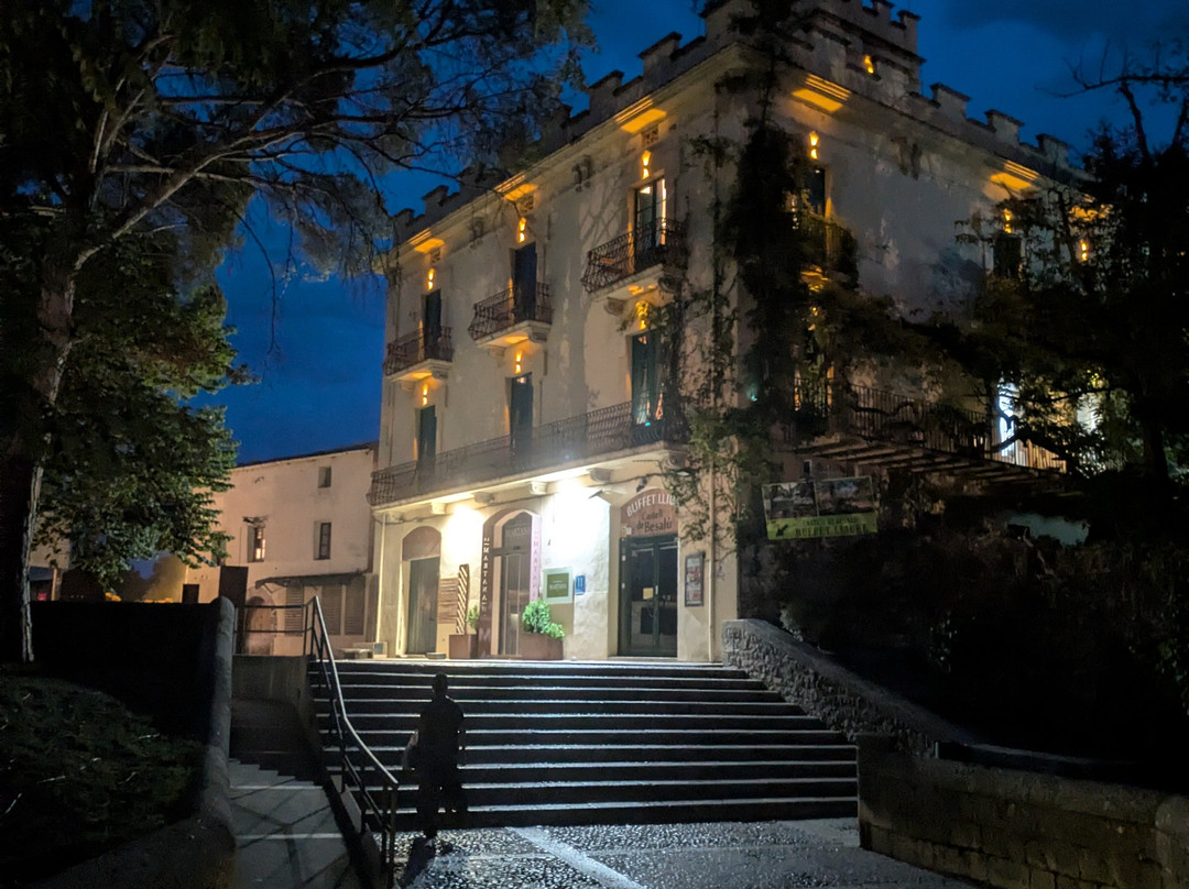 玛塔纳艾尔斯花园酒店主图