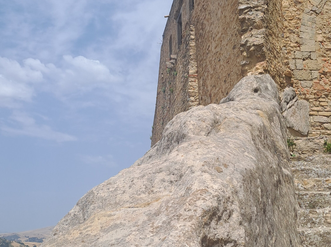 Castello Di Sperlinga-Sperlinga必去景点