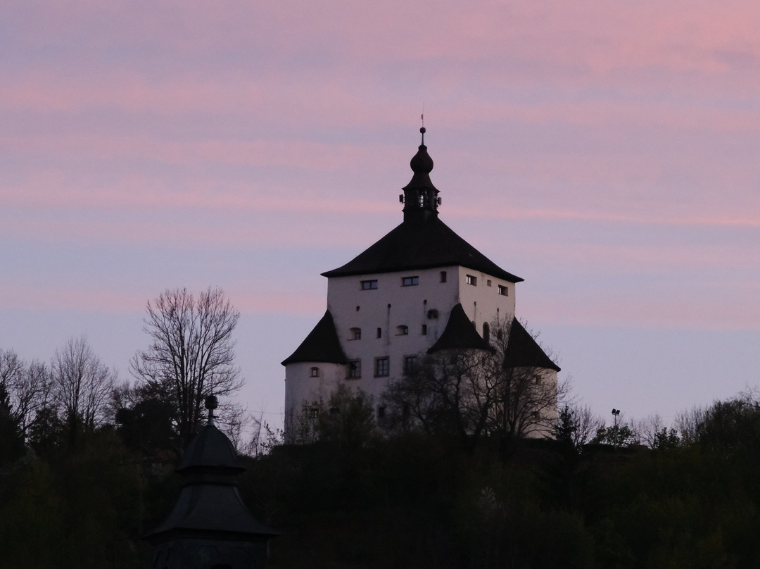 Old town area of Banska Stiavnica-班斯卡-什佳夫尼察必去景点