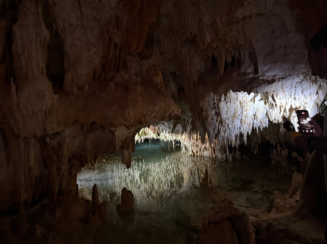 Cayman Crystal Caves-大开曼岛必去景点