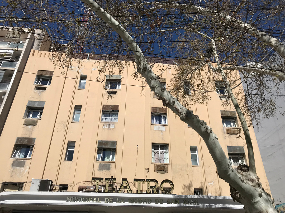 阿尔贝蒂娜精品酒店主图