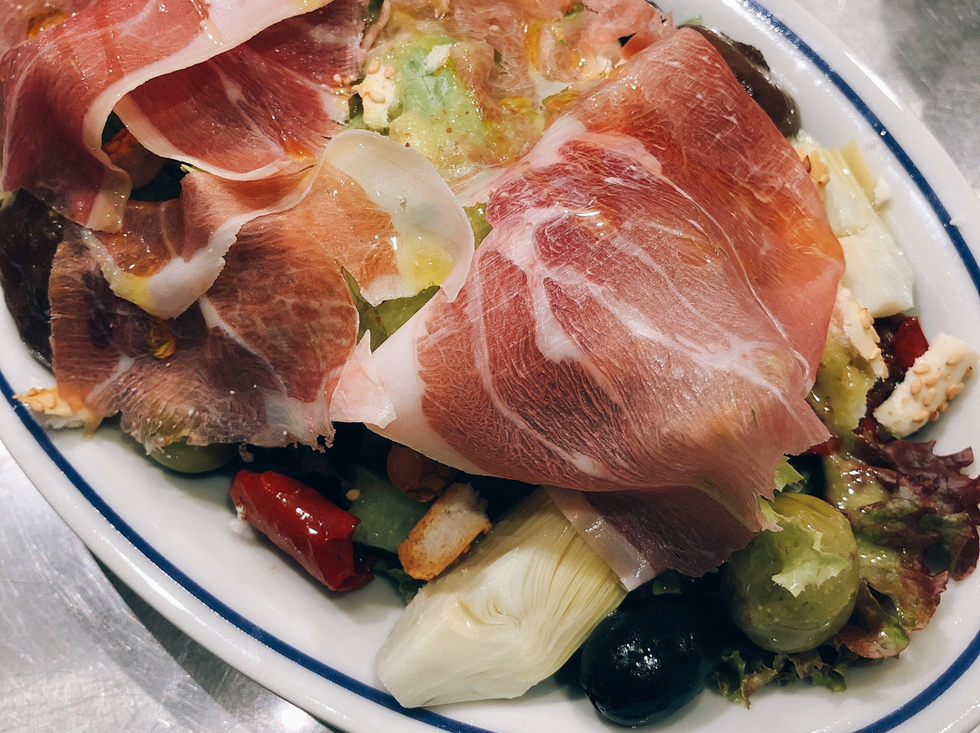 TRATTORIA LIBRO