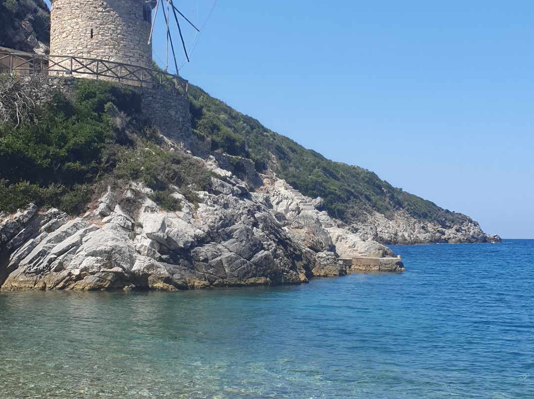 Gialia Beach-Patitiri必去景点