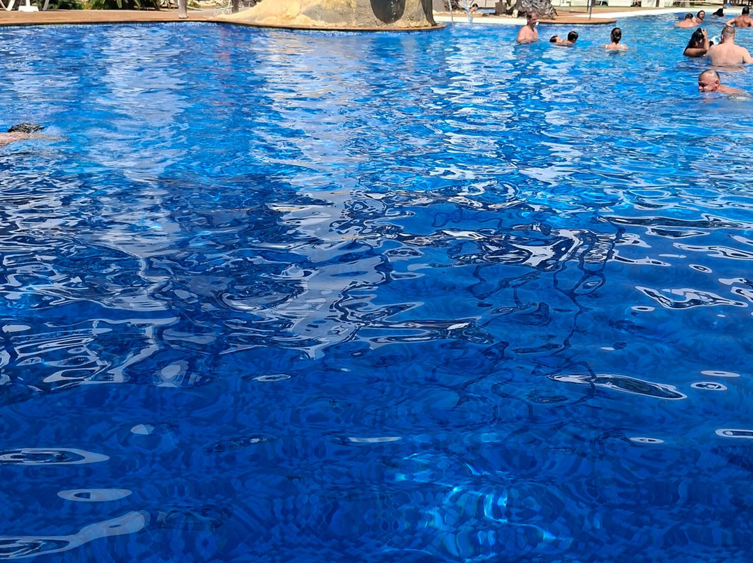 普拉亚卡塔亚水上乐园水疗酒店主图