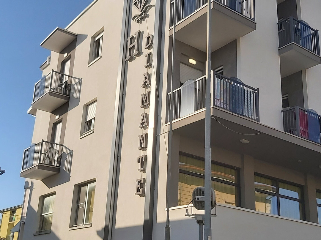 迪亚曼蒂酒店主图