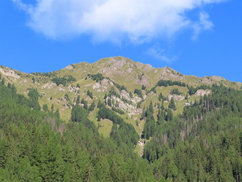 Monte Pore-Colle Santa Lucia必去景点