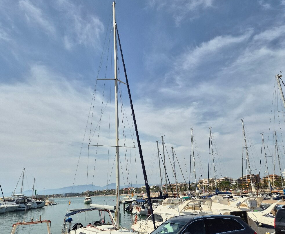 Port Esportiu de Salou-萨洛必去景点