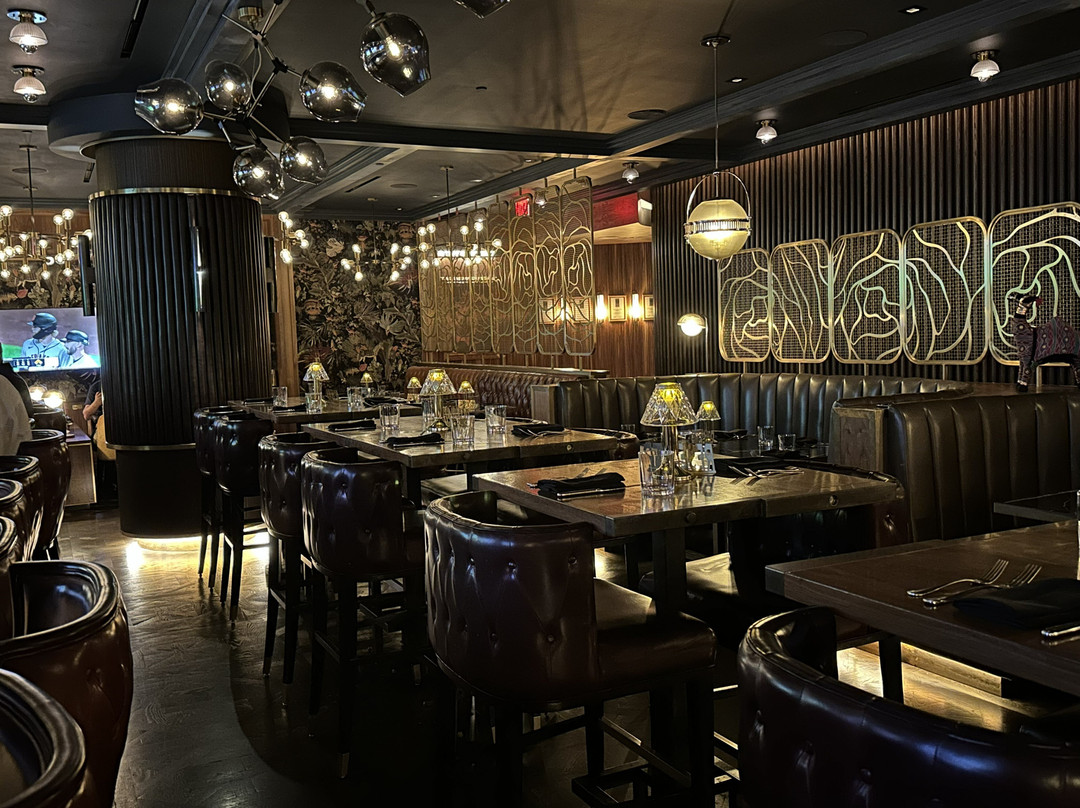 Barry's Downtown Prime
