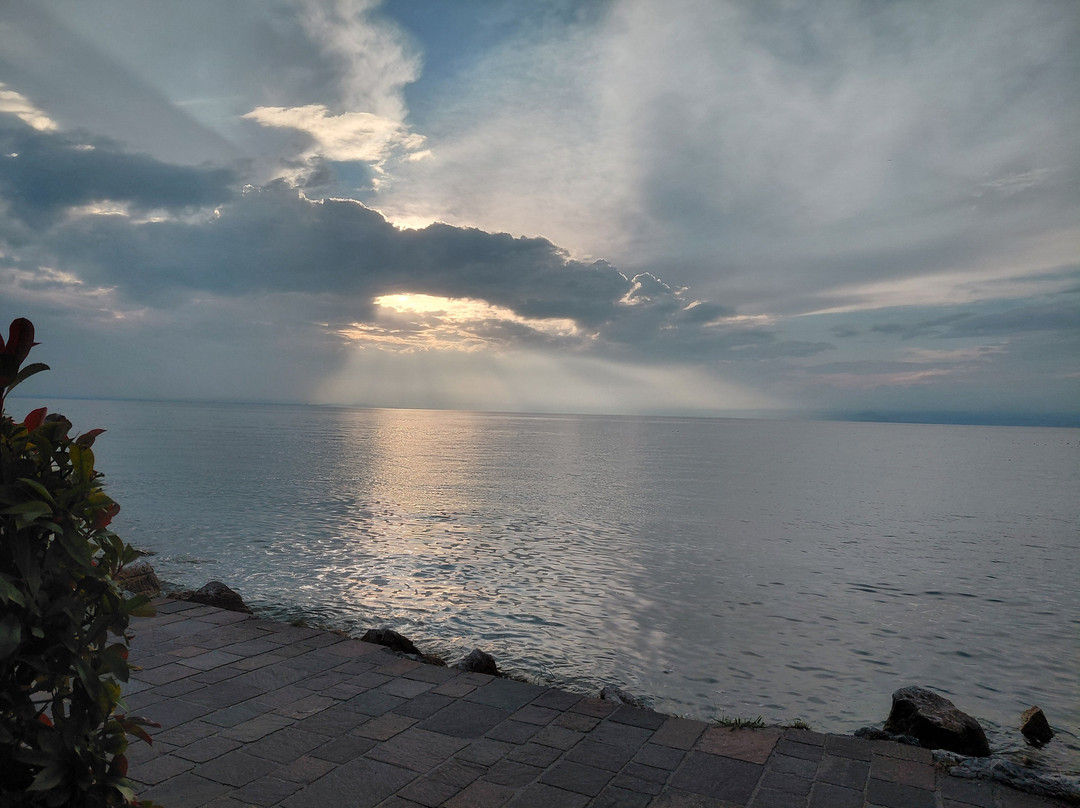 Lungolago di Lazise-拉齐塞必去景点