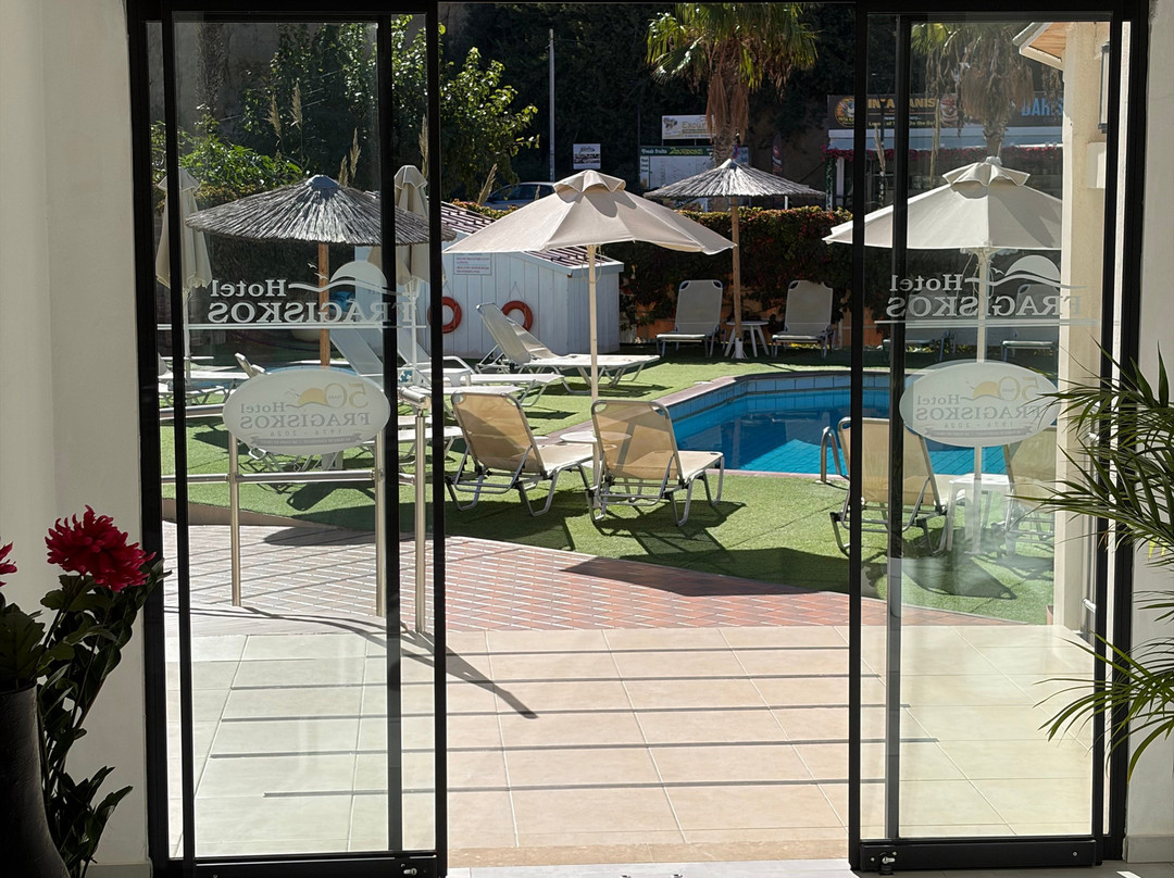 Fragiskos Hotel主图