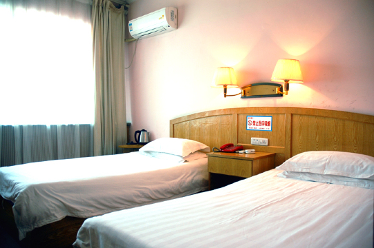 新长安酒店-客卧