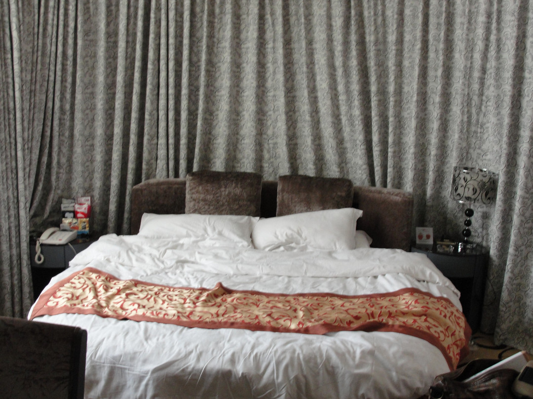 温岭市酒店住宿-M2时尚商务宾馆