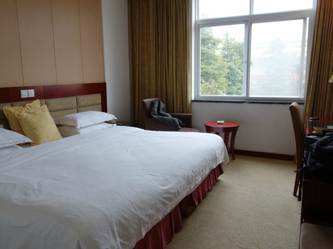 彭山县酒店住宿-兴铁宾馆