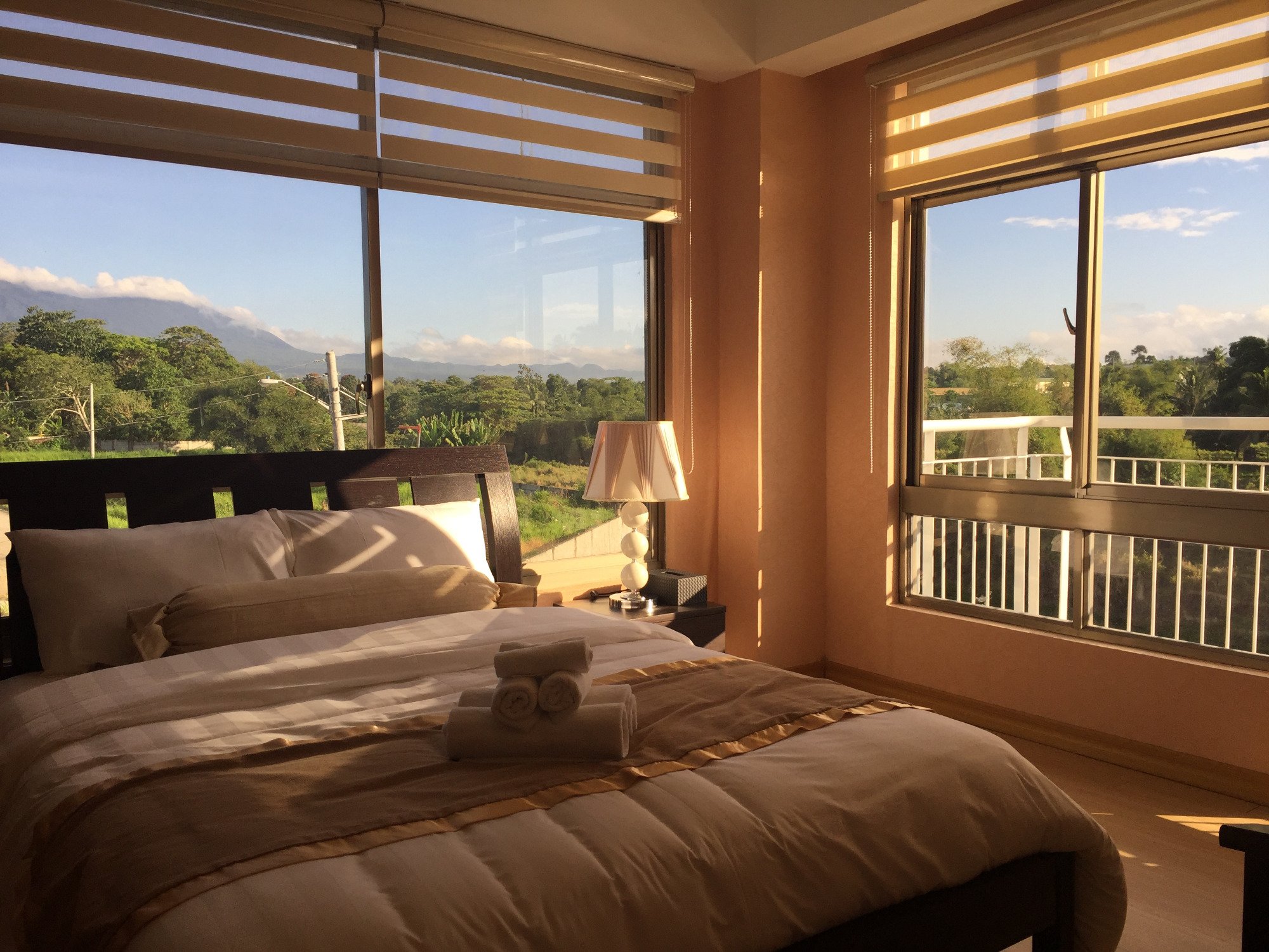 2205 Suites-官方