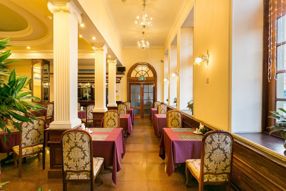 西贡河畔酒店主图