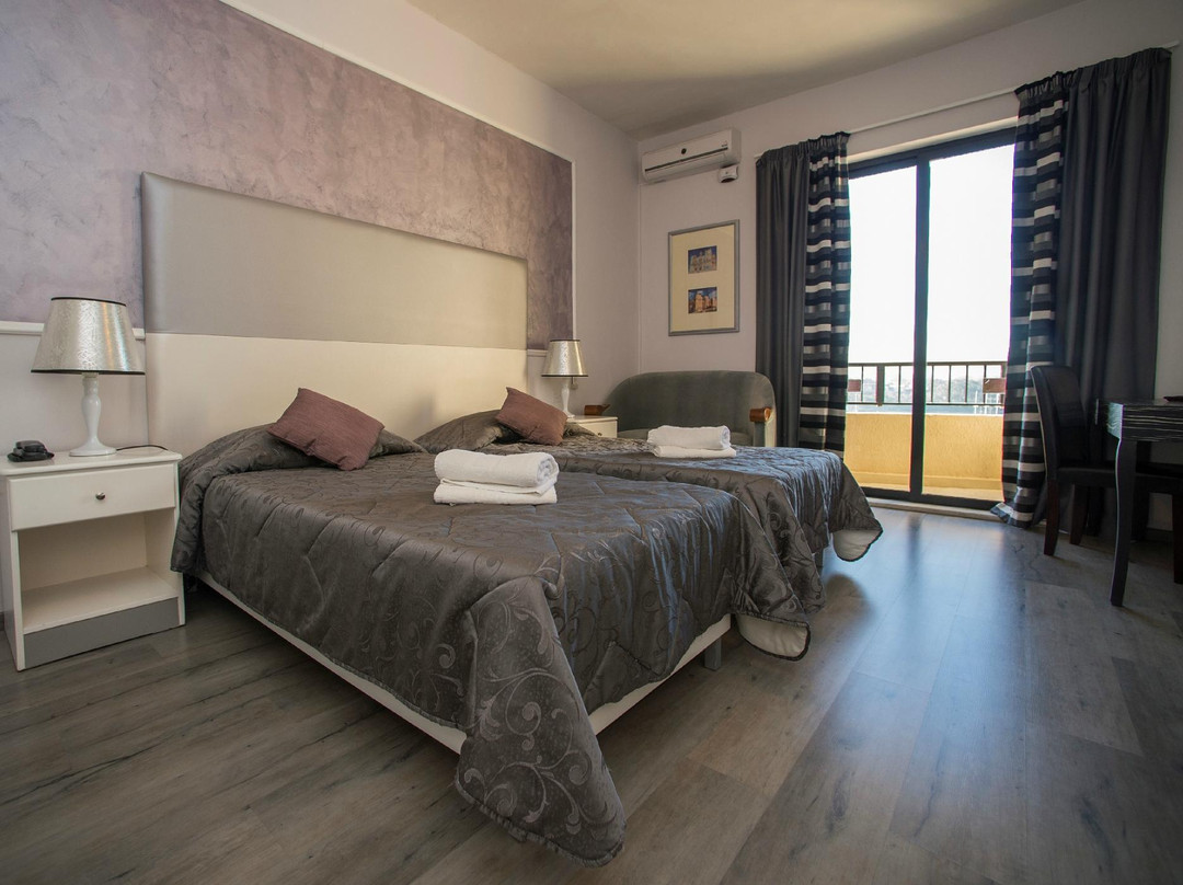 斯利马酒店住宿-斯丽马滨海酒店