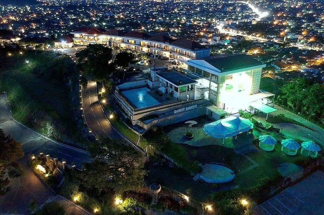 Bukit Randu Hotel & Resort