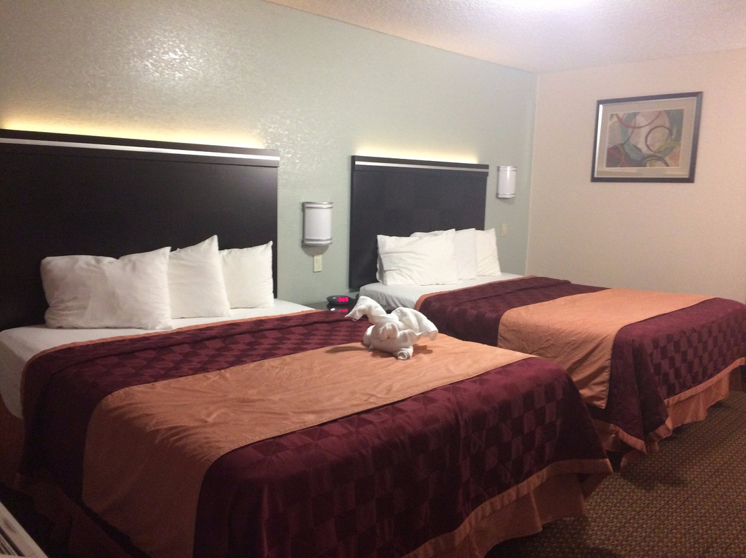 巴斯托酒店住宿-巴斯托罗德威酒店