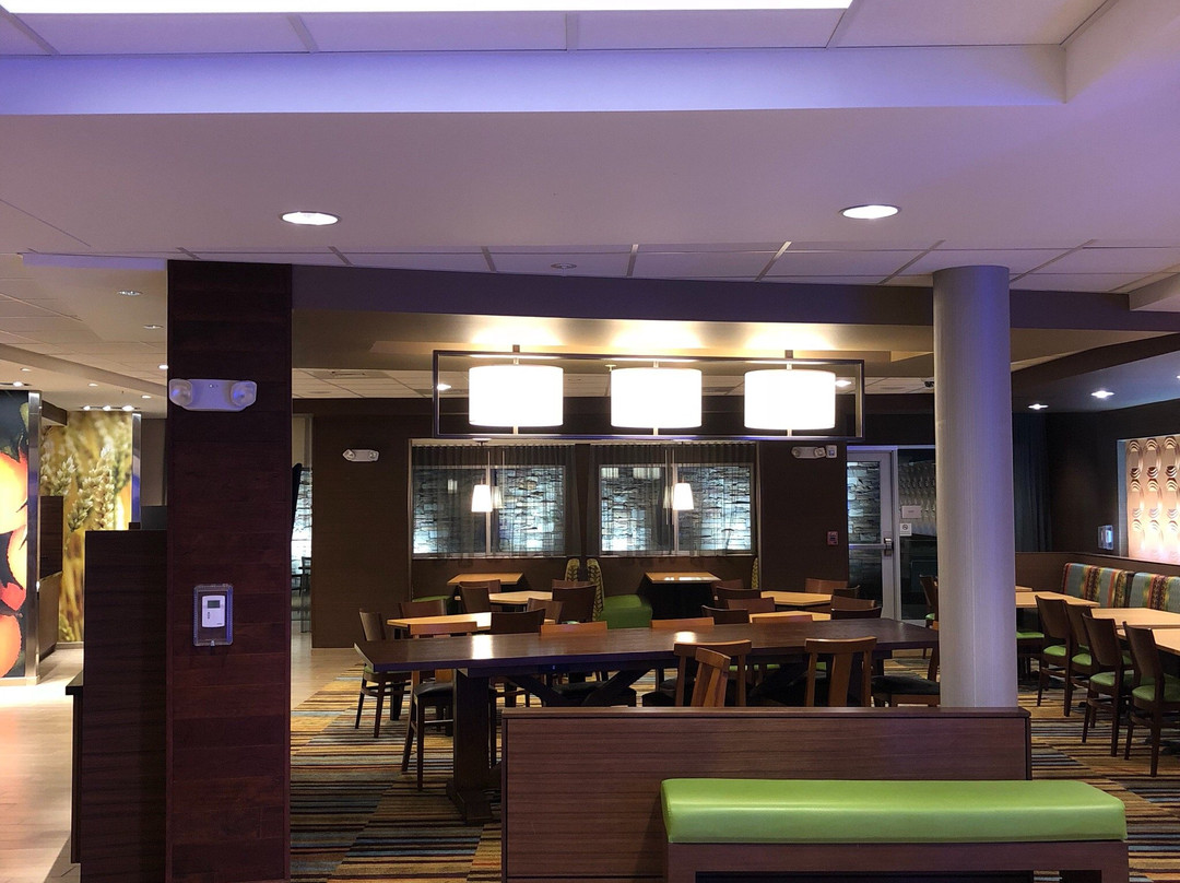 Fairfield Inn & Suites St. Louis Westport主图