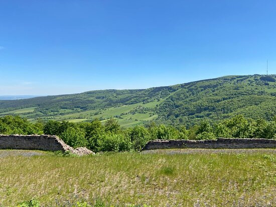 Burgruine Osterburg景点图片