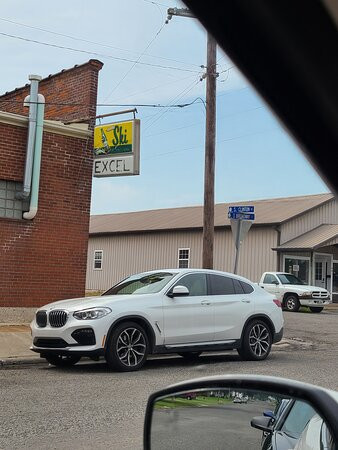 Excel Bottling Company-Breese必去景点