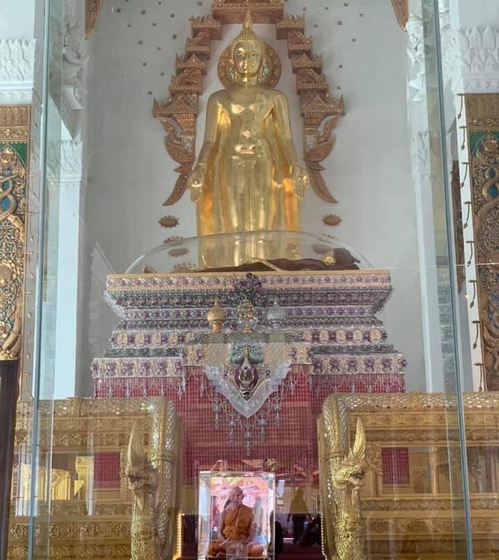 Wat Phrabat Huai Tom-里县必去景点