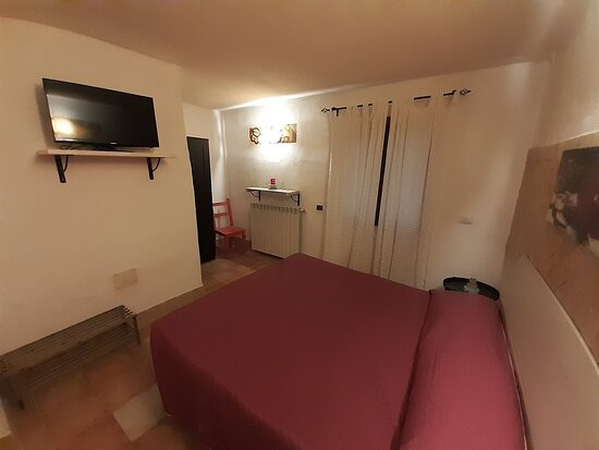 洞穴住宿加早餐酒店主图