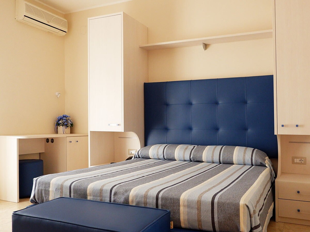 Porto San Giorgio酒店住宿-Hotel Riviera