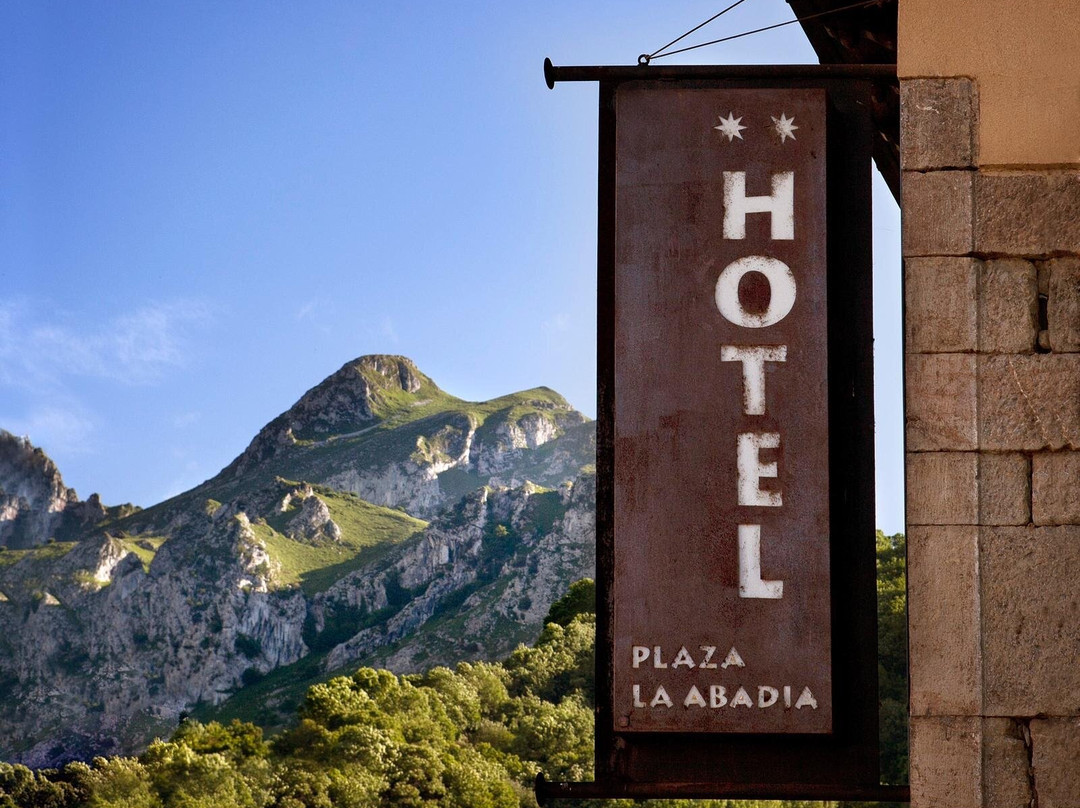 Hotel Plaza la Abadía