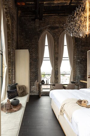 The Clock Tower主图