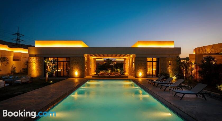 The Valley Resort主图