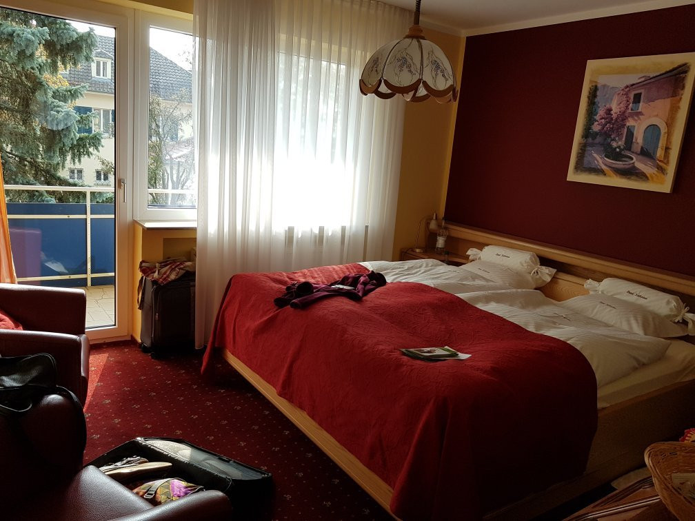 伽尼酒店卡瑟瑞纳店主图