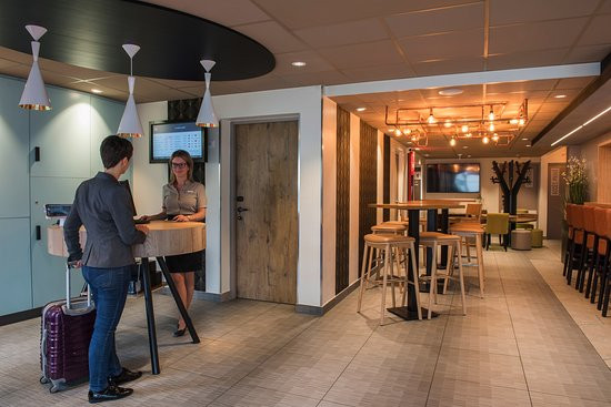 宜必思图尔北部酒店主图