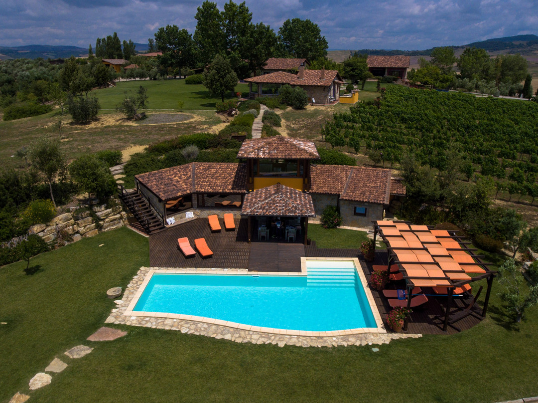 Casale Poggio Nebbia - Agriturismo