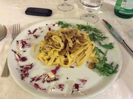 Novi Velia餐馆和美食-Ristorante Heraion