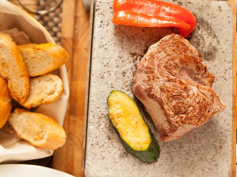 Obereggen餐馆和美食-Rider Steakhouse Obereggen