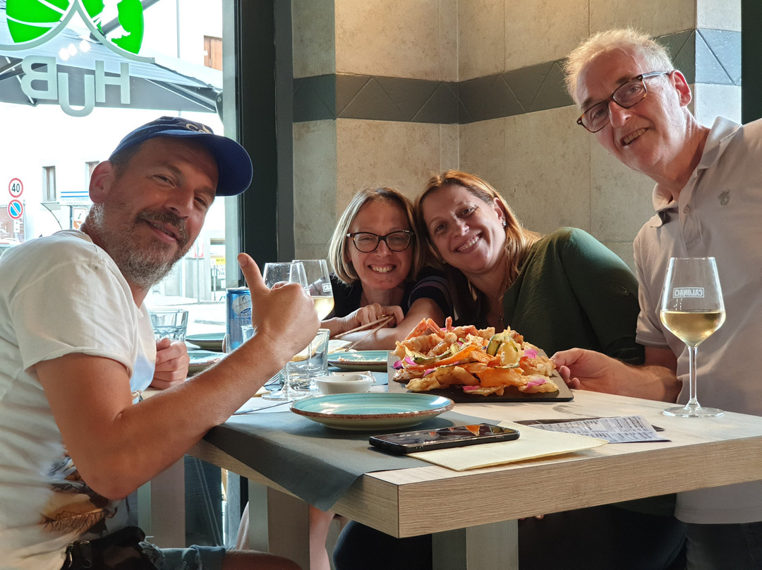 Hub Sushi Lab & Pasta