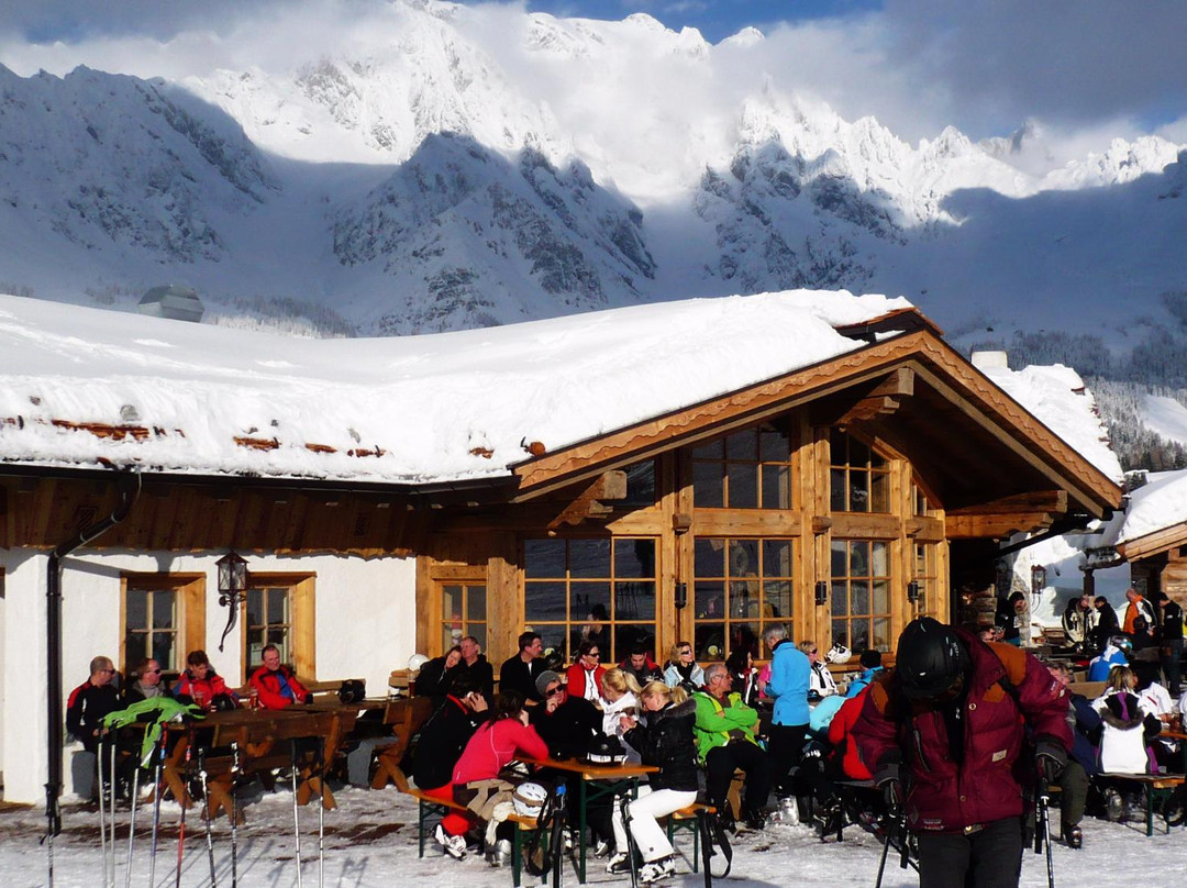 Dienten am Hochkönig餐馆和美食-Brundl Stadl