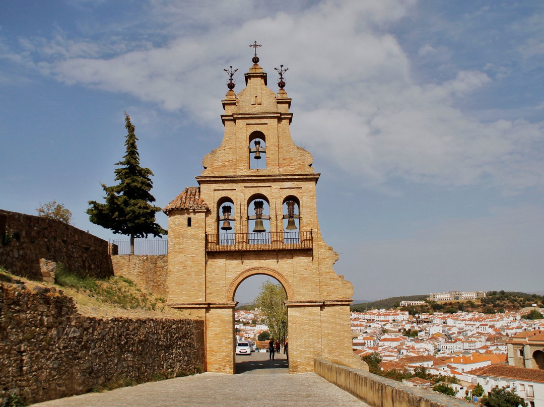 Iglesia Prioral Del Castillo景点图片
