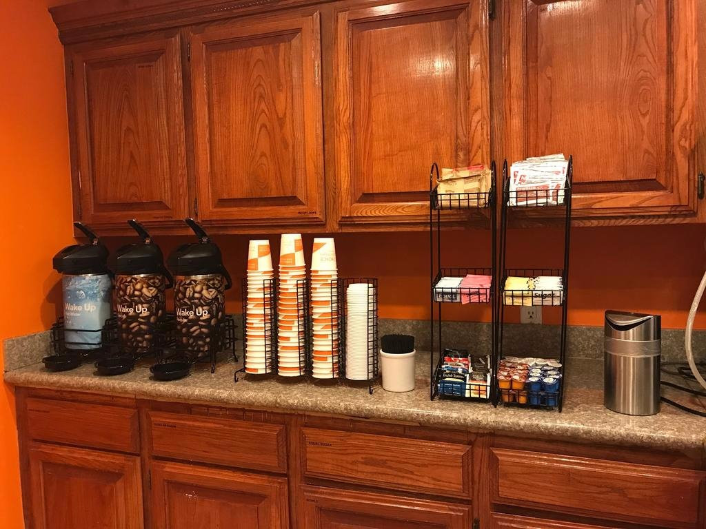 Shary Inn and Suites