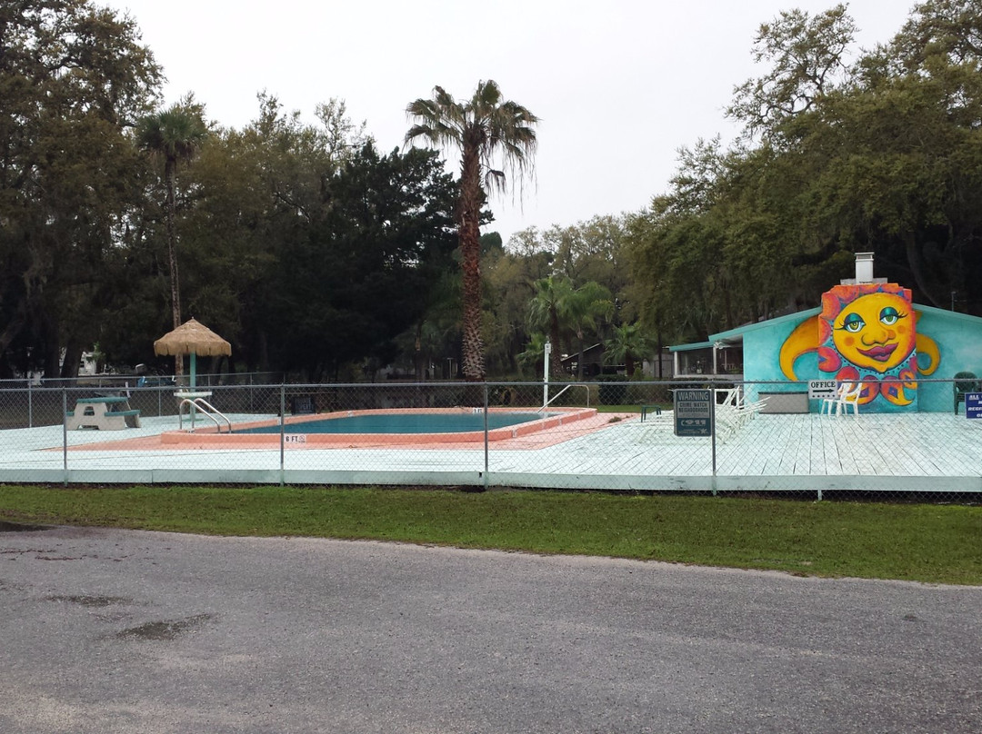 Cedars Lake RV Park & Campground