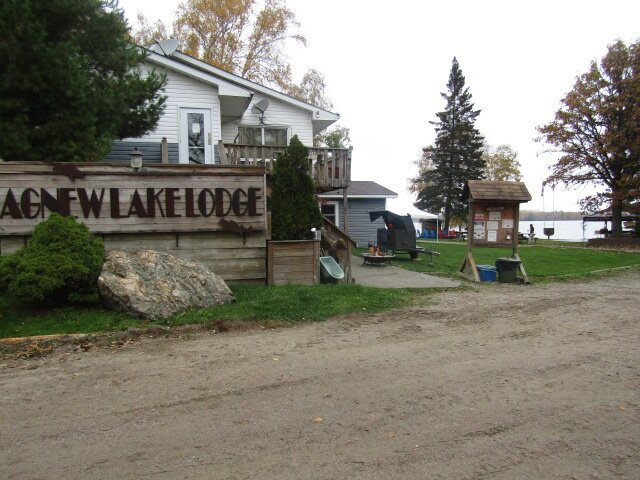 Agnew Lake Lodge