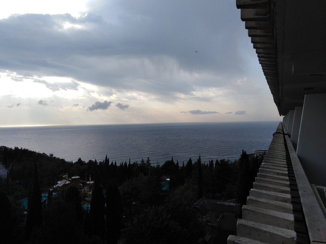 Yalta Intourist主图