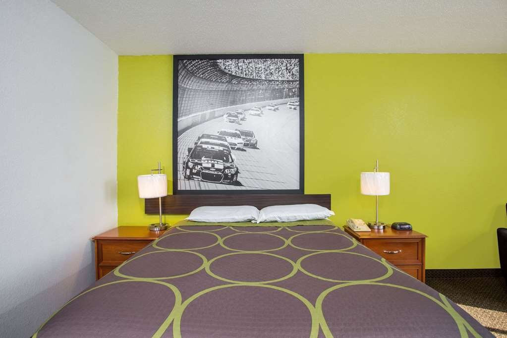 Super 8 By Wyndham Franklin主图