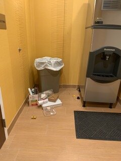 Fairfield by Marriott Inn & Suites Omaha West-浴室